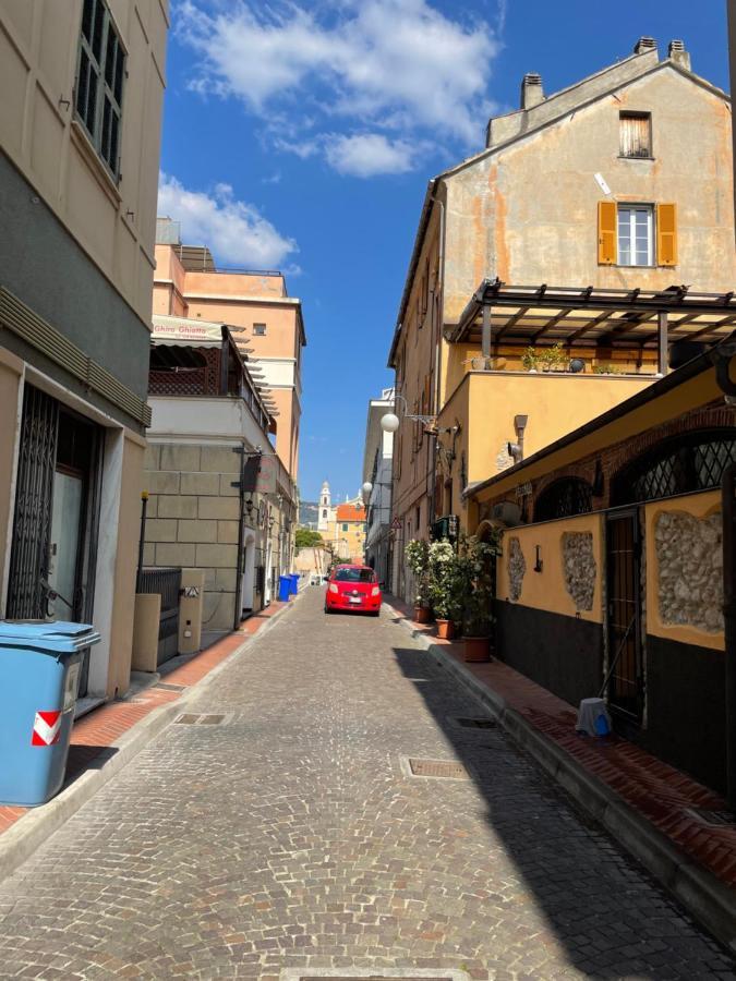 Appartamento Stella Marina In Pieno Centro Di Pietra Ligure Sulla Passeggiata E A Un Passo Dal Mare Zewnętrze zdjęcie